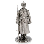 Оловянный солдатик миниатюра "Красноармеец в зимней форме"